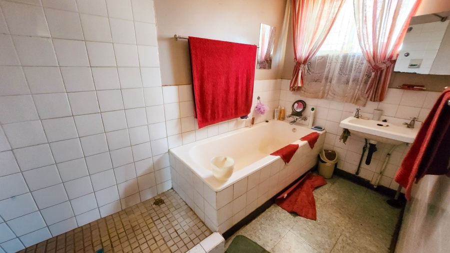 3 Bedroom Property for Sale in Stilfontein Ext 4 North West